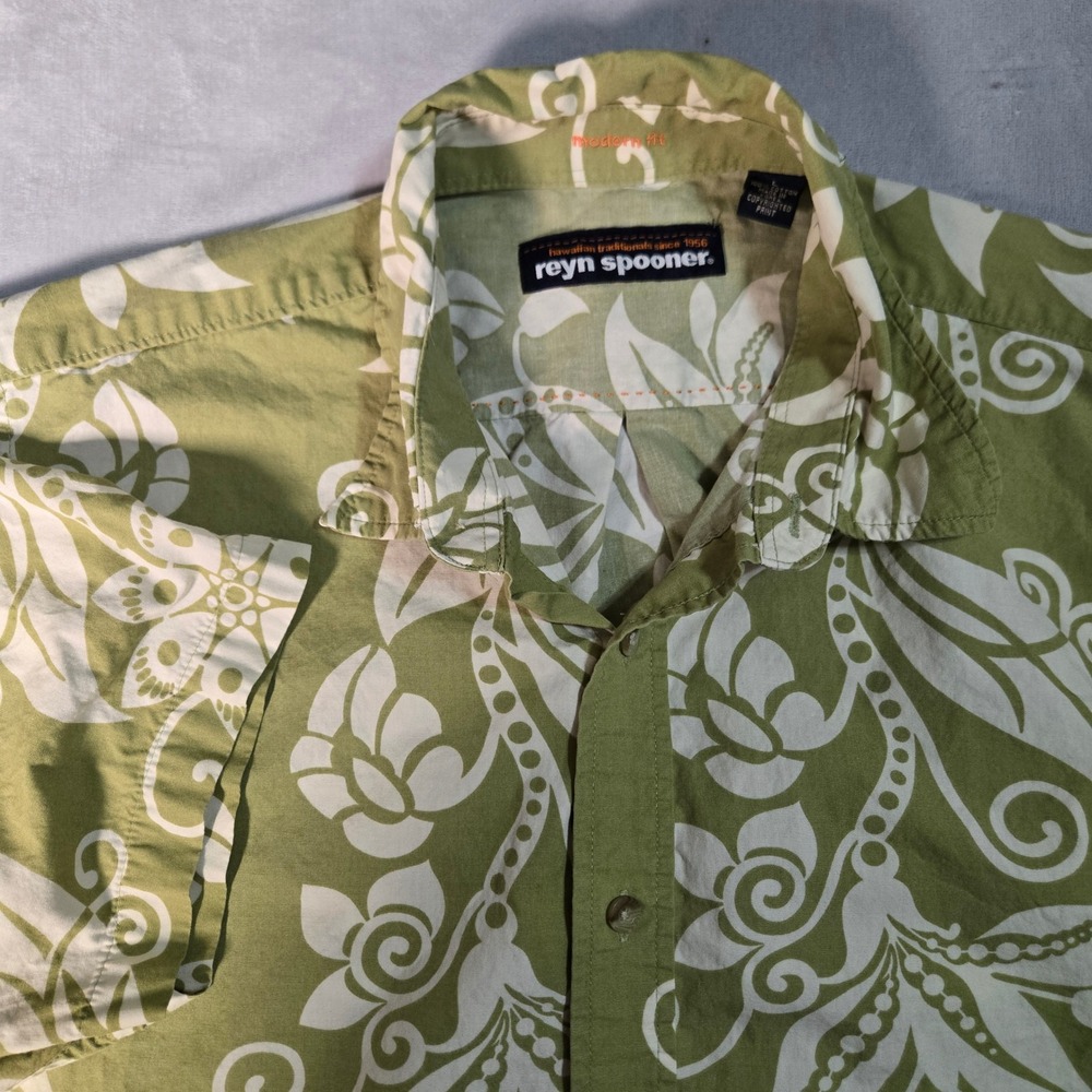 Reyn Spooner Hawaiian Shirt Mens Large Floral Cotton Modern Fit see Measurements